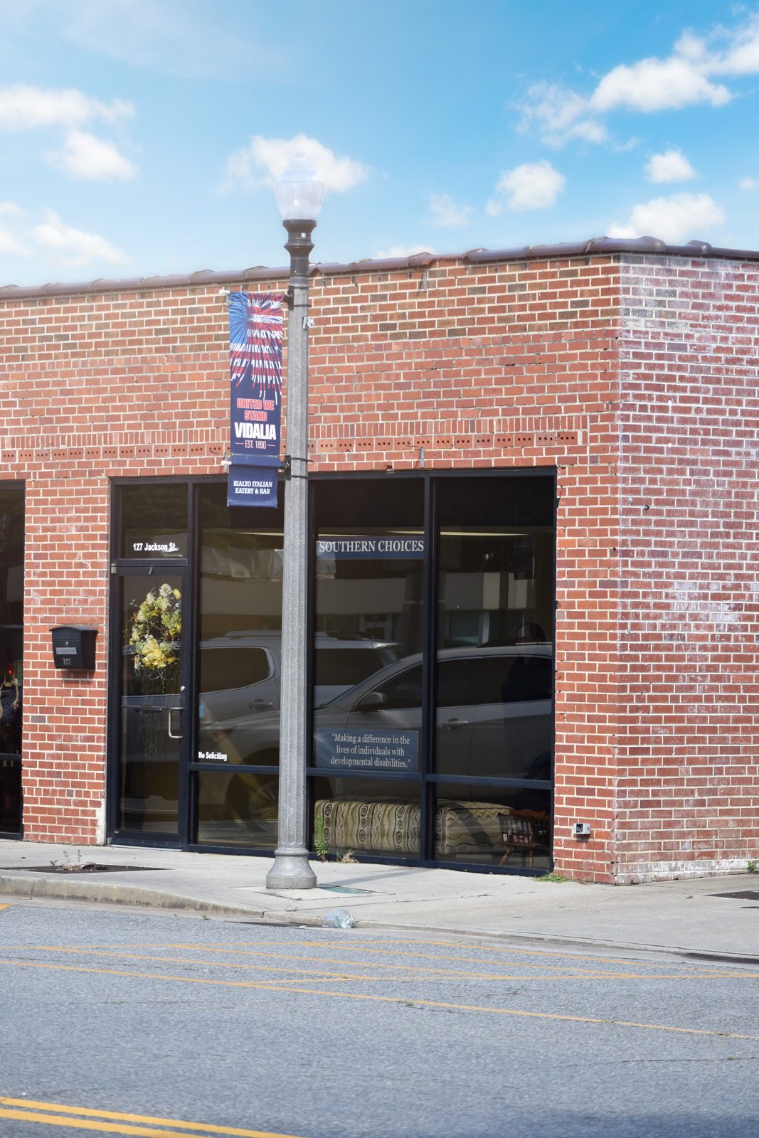 The Southern Choices office at 127 Jackson St